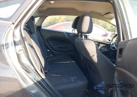 2018 Ford Fiesta Se z USA, uszkodzony, nr VIN 3FADP4BJ1JM109727